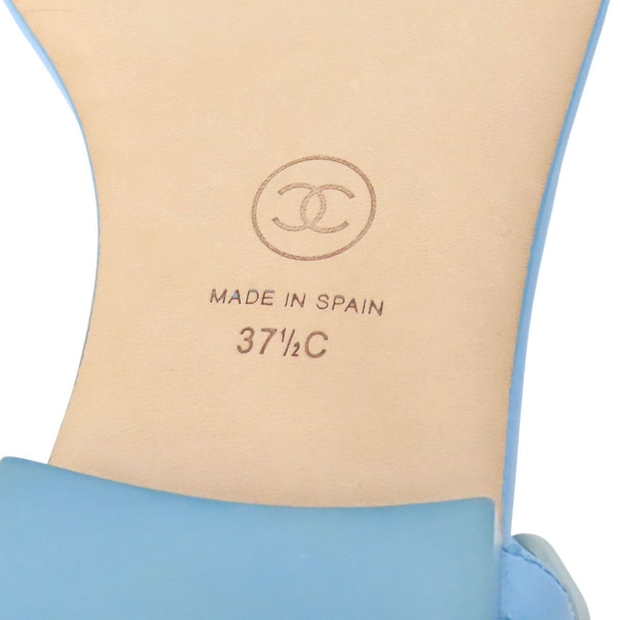 CHANEL 
COCO CC ロゴ レザー 
ココマーク トング サンダル