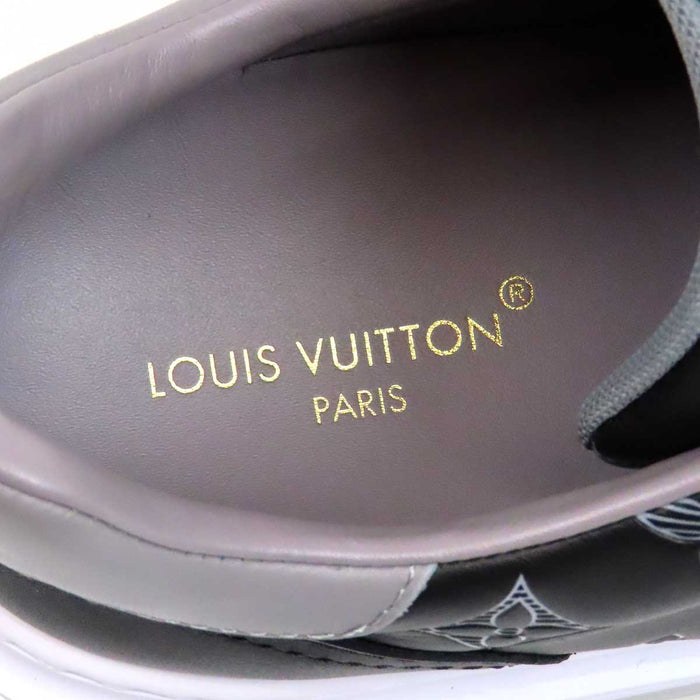 LOUIS VUITTON 
LV ロゴ ローカット レースアップ 
モノグラム ビバリーヒルズ スニーカー