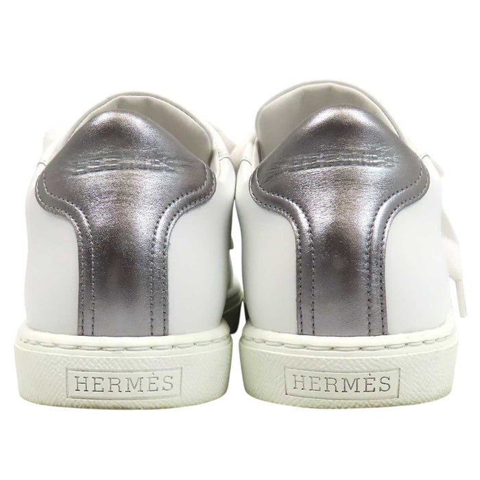 HERMES 
アッシュ ロゴ レザー レースアップ 
アヴァンタージュ スニーカー