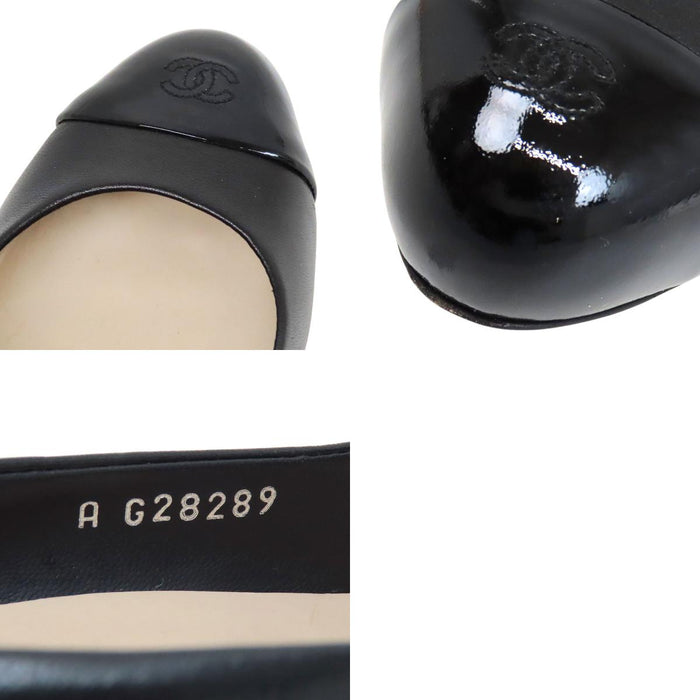 CHANEL 
COCO CC ロゴ レザー パテント 
ココマーク キャップトゥ パンプス