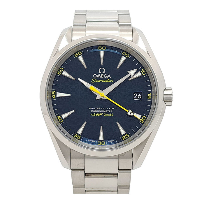 OMEGA  
Aqua Terra 150M James Bond 007  
With box