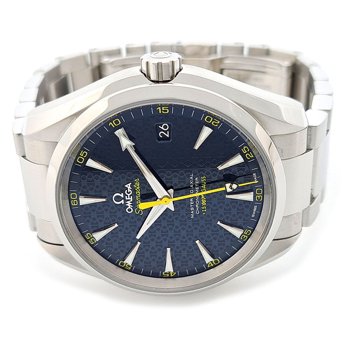 OMEGA  
Aqua Terra 150M James Bond 007  
With box