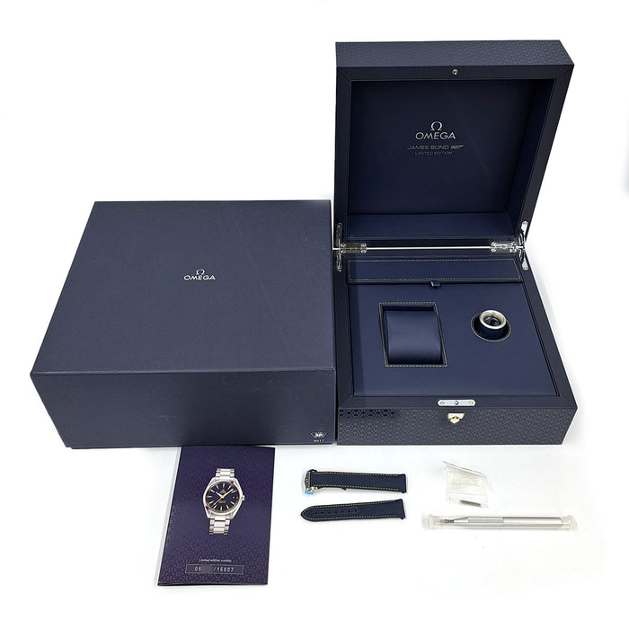 OMEGA  
Aqua Terra 150M James Bond 007  
With box