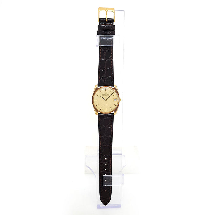 UNIVERSAL GENEVE 
ゴールデンシャドウ デイト オートマティック