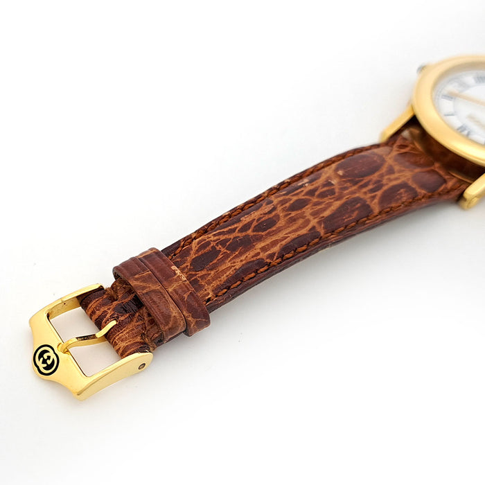 GUCCI 
7200 オートマティック 
箱ギャラ付