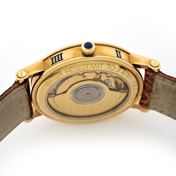 GUCCI 
7200 オートマティック 
箱ギャラ付