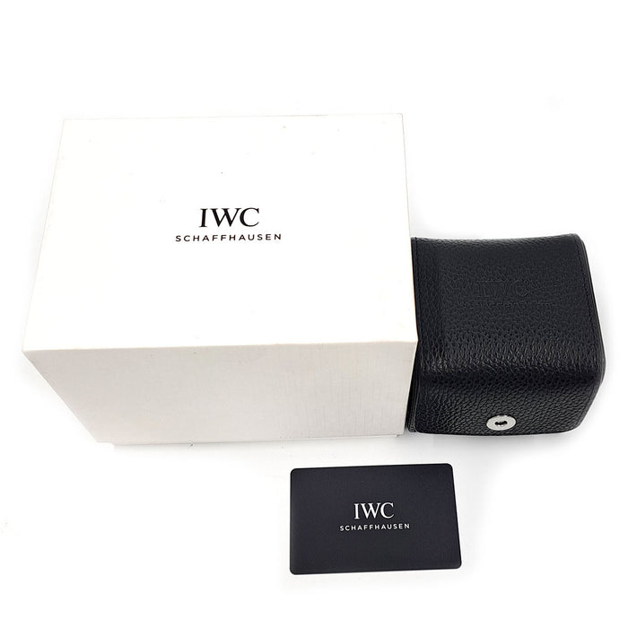IWC 
パイロットウォッチ クロノグラフ 
箱ギャラ付