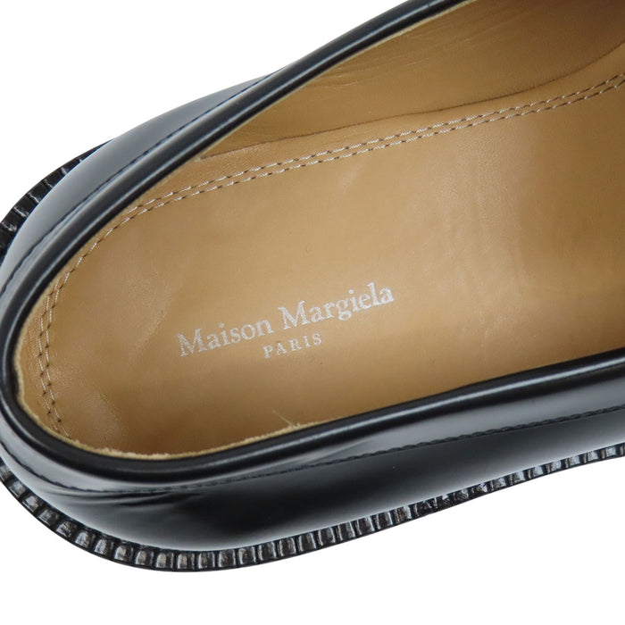 Maison Margiela 
レザー 足袋 
Tabi タビ ローファー