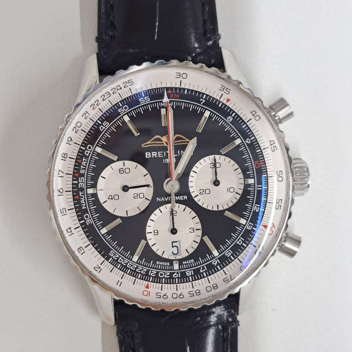 【WHOLESALES】
BREITLING 
AB0138 
箱　ギャランティ　純正レザーベルト×1　純正尾錠×1