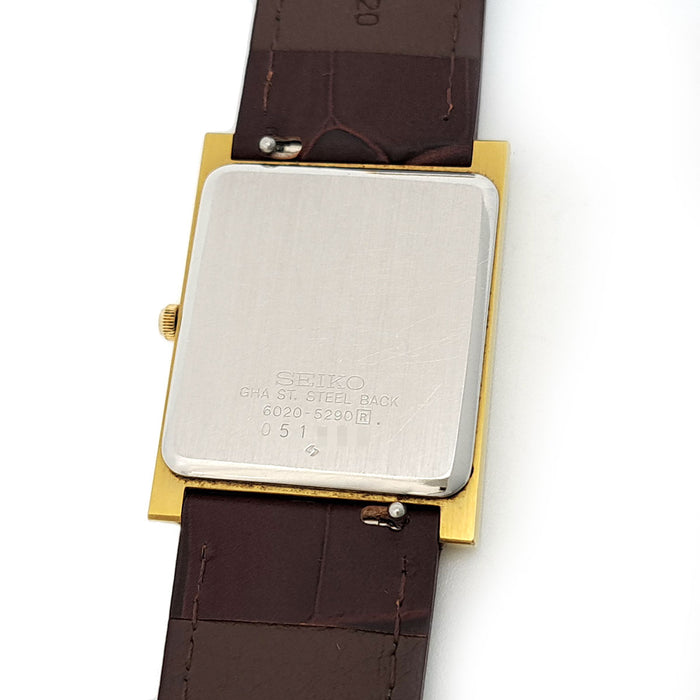 SEIKO 
Rectangular