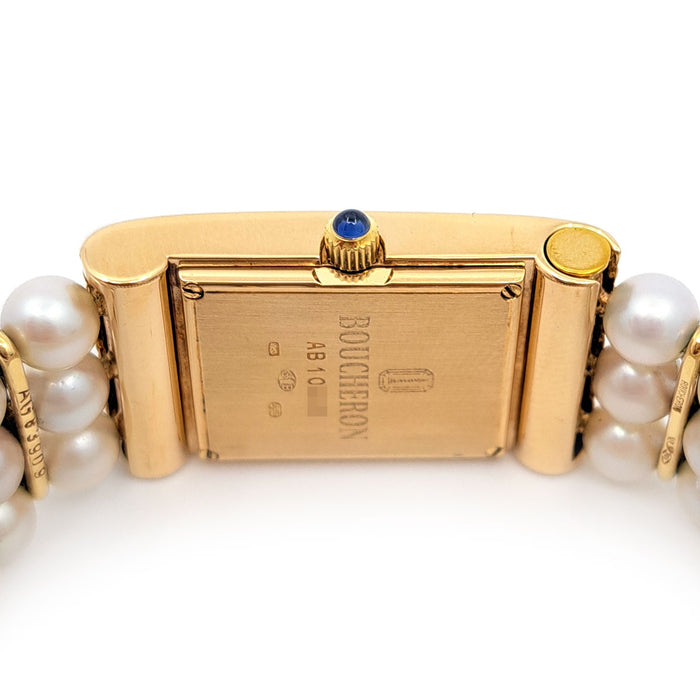 Boucheron  
Lifref Diamond Pearl Bracelet  
With Box
