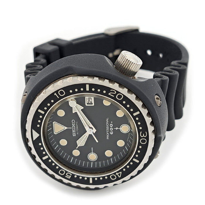 SEIKO 
プロフェッショナル ダイバー 600m ハイビート