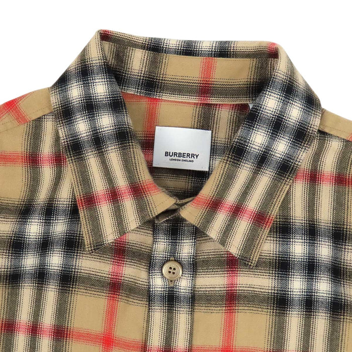 BURBERRY 
総柄 ロゴボタン コットン 刺繍 
ノバチェック ロングスリーブ シャツ