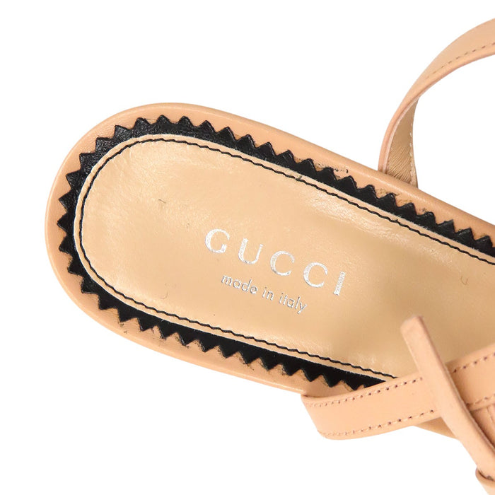 GUCCI  
标志铆钉皮革带银色金属  
GG高跟凉鞋