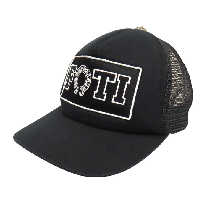 CHROME HEARTS  
FOTI Cross Ball Horseshoe  
FOTI Tracker Cap