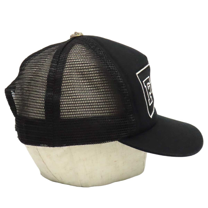 CHROME HEARTS  
FOTI Cross Ball Horseshoe  
FOTI Tracker Cap
