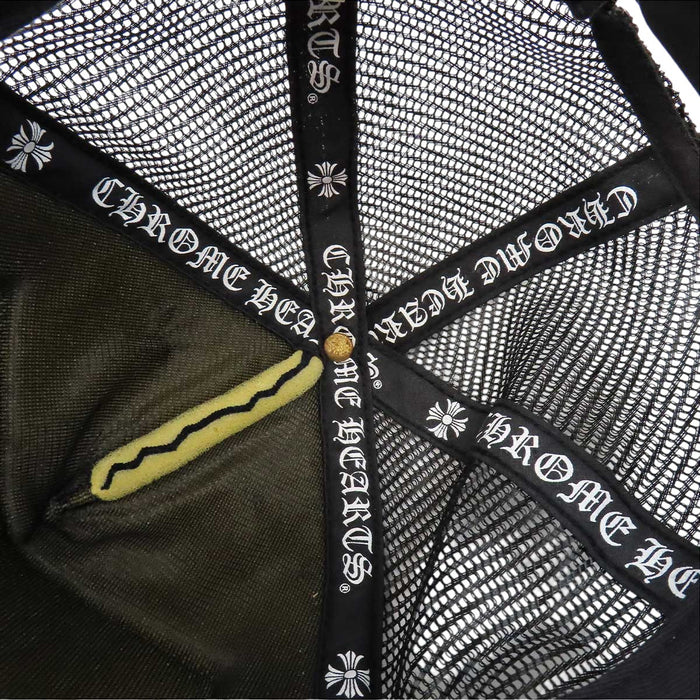 CHROME HEARTS  
FOTI Cross Ball Horseshoe  
FOTI Tracker Cap