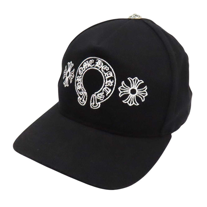 CHROME HEARTS  
CH croce a pallina ricamata in cotone  
Cappellino da baseball CH Plus a ferro di cavallo