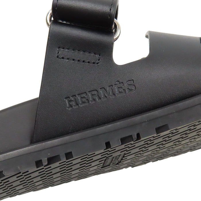 HERMES  
H Ash Sandali piatti in pelle  
Cipresso