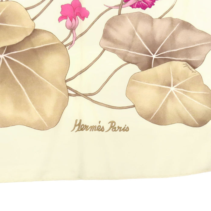 HERMES 
カレ140 カシミヤ シルク カプシーヌ 大判 
カレジェアン Les Capucines 金蓮花 ショール