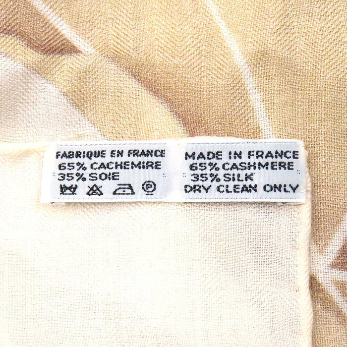 HERMES 
カレ140 カシミヤ シルク カプシーヌ 大判 
カレジェアン Les Capucines 金蓮花 ショール