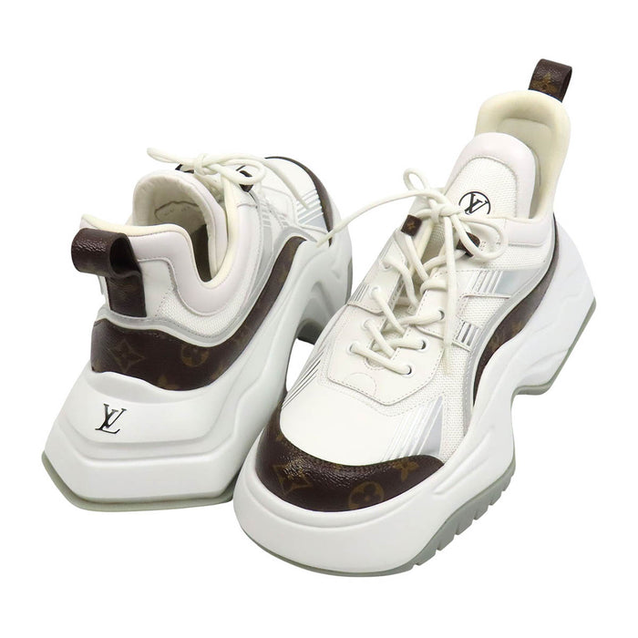 LOUIS VUITTON 
LV レザー レースアップ 
アークライト 2.0 モノグラム スニーカー 
モノグラム