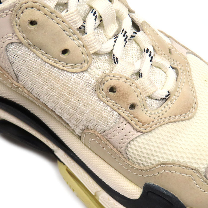 BALENCIAGA 
Triple S 刺繍 エンブロイダリー レースアップ ロゴ 
トリプル S ダッド スニーカー