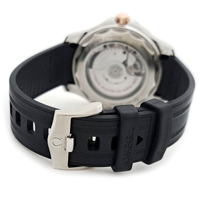 OMEGA 
シーマスター ダイバー 300M 
箱ギャラ付