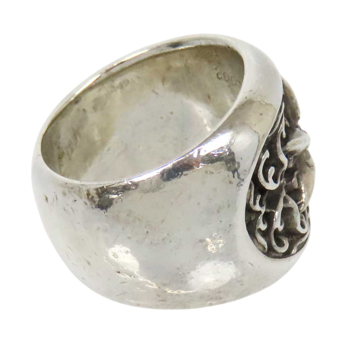 CHROME HEARTS 
Sapphire CH CLSSC OVAL STAR CLSSC OVAL STAR Silver 0.25 
Classic Oval Star Ring Sapphire