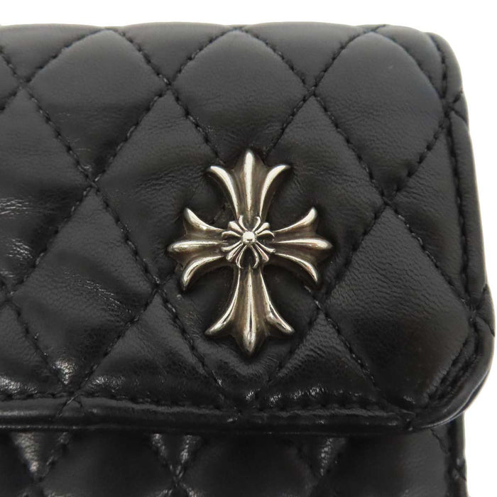 CHROME HEARTS 
WAVE4 QLT 3SNP #4 CH Plus Scroll Label Dagger 
Wave Quilted Leather Wallet