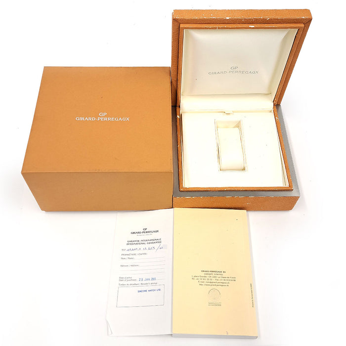 GIRARD-PERREGAUX 
Traveller II 
Avec boîte et papiers