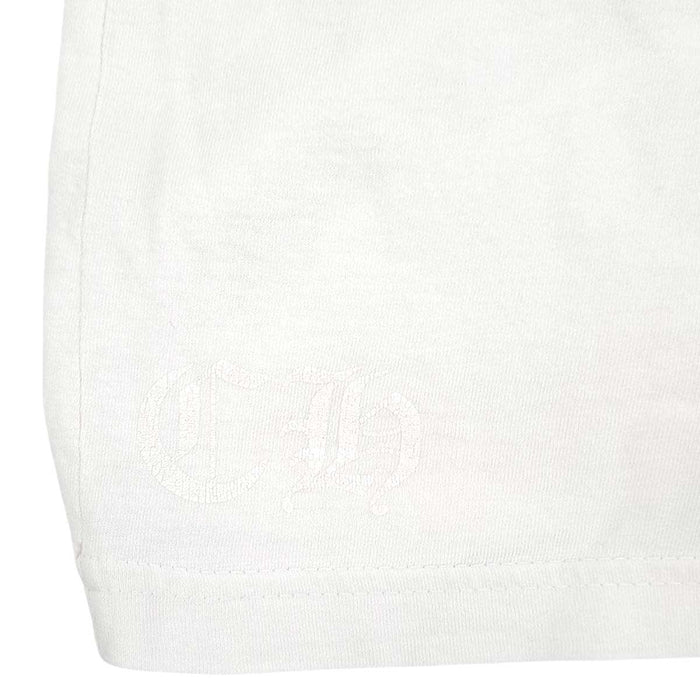 CHROME HEARTS 
CH コットン バーティカルロゴ 
スクロールラベル セメタリークロス Tシャツ