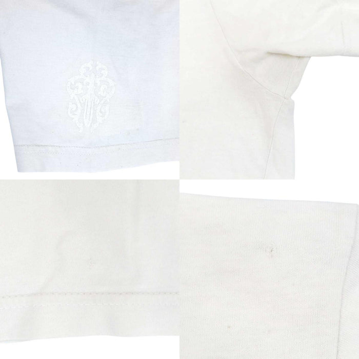 CHROME HEARTS 
CH コットン バーティカルロゴ 
スクロールラベル セメタリークロス Tシャツ