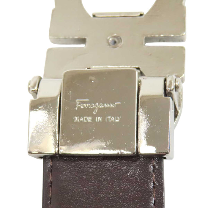 Salvatore Ferragamo 
ロゴ レザー シルバーカラー金具 
ダブルガンチーニ リバーシブル ベルト