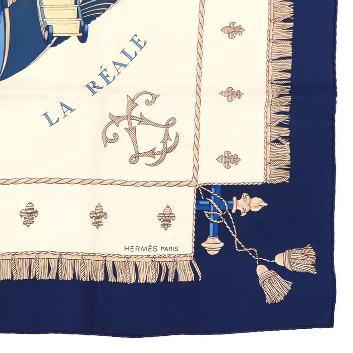 HERMES  
Queen's Coronation Scarf Large Silk  
Carré 90 VIEW OF THE GALLEY'S COACH THE RE