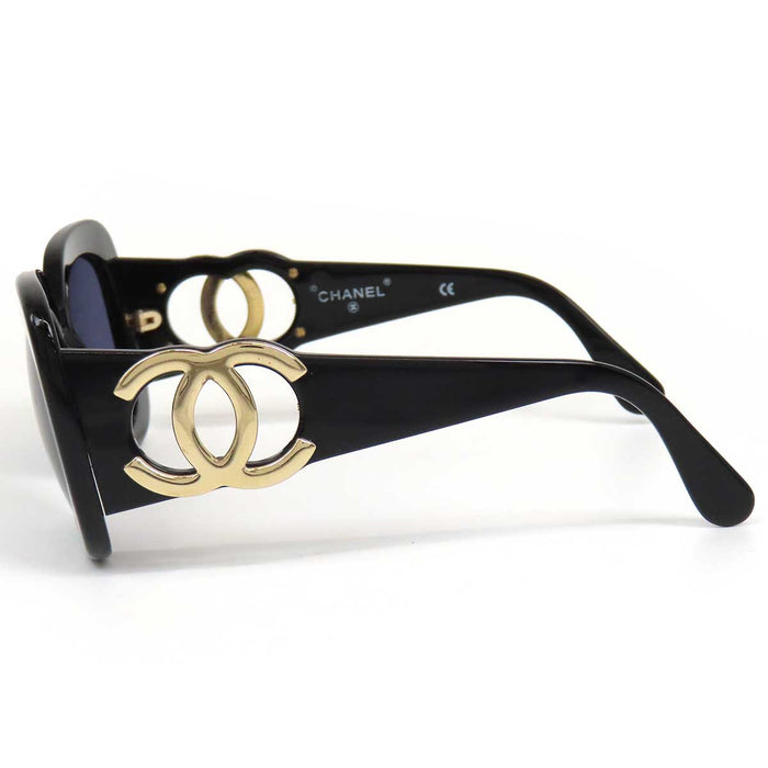 CHANEL 
COCO CC ロゴ ゴールドカラーメタル 
ココマーク テンプル サングラス