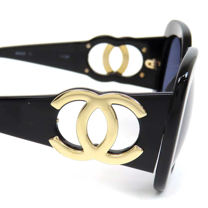 CHANEL 
COCO CC ロゴ ゴールドカラーメタル 
ココマーク テンプル サングラス