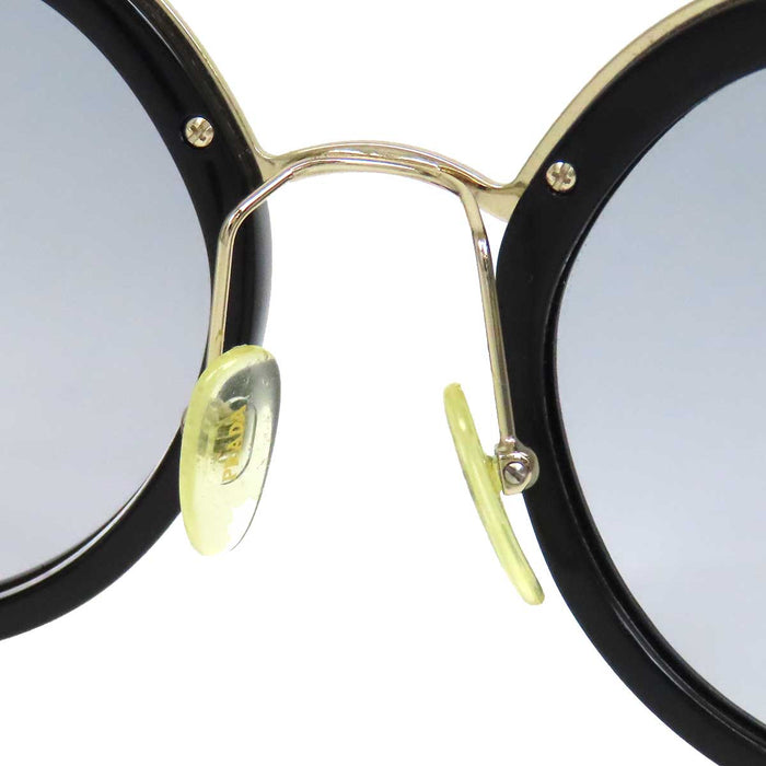 PRADA 
ロゴ 
ラウンド フレーム サングラス