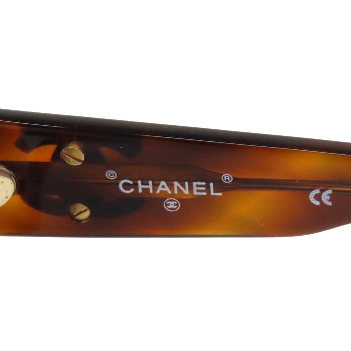 CHANEL 
COCO CC ロゴ ウェリントン 
ココマーク べっ甲柄 サングラス