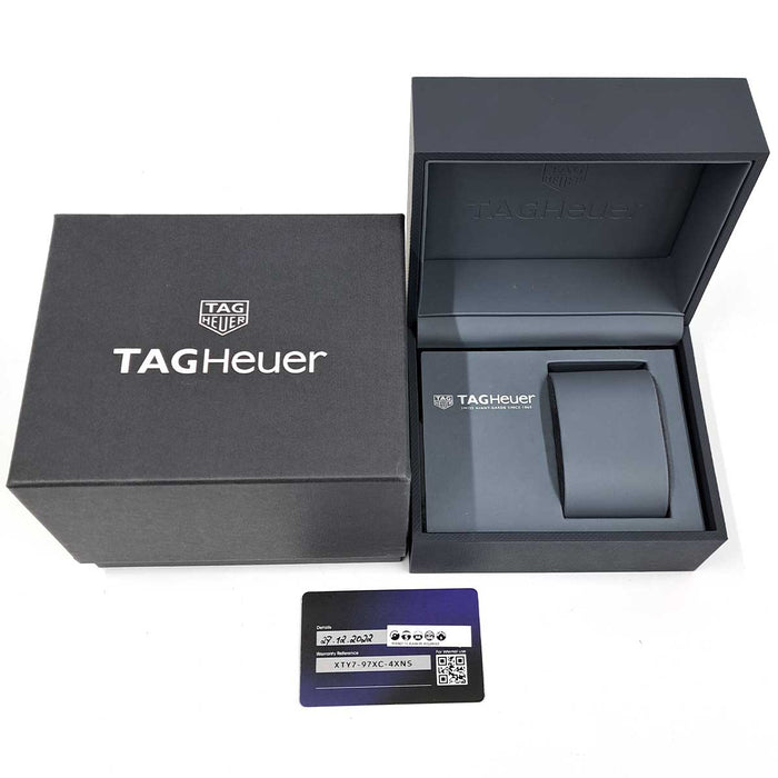 TAG HEUER  
Carrera  
Avec boîte et garantie