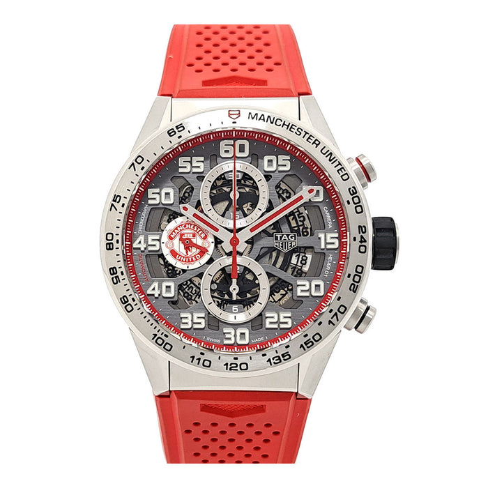 TAG HEUER  
Carrera Calibre Heuer 01 Manchester United  
Avec boîte et garantie