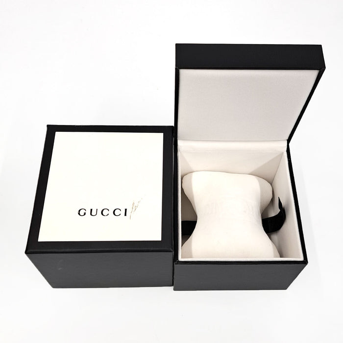 GUCCI 
ヴィンテージ ウェブ ミディアム ウォッチ 
箱付