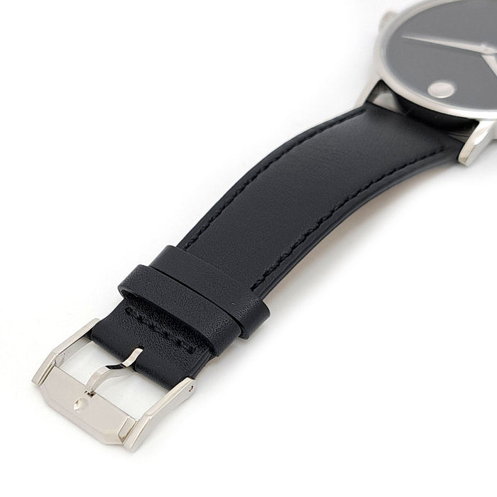 Movado  
Musée  
Avec boîte