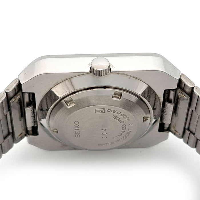 SEIKO  
Five Square