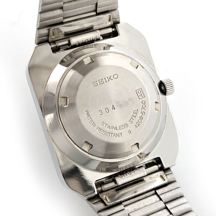SEIKO  
Five Square