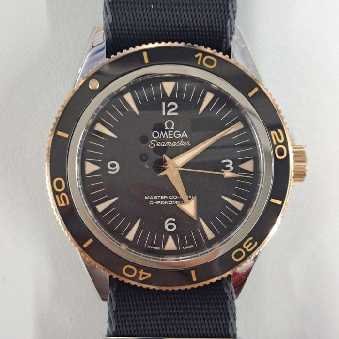 【WHOLESALES】
OMEGA 
233.20.41.21.01.001 
箱　ギャランティ　ピクトグラム　ケース