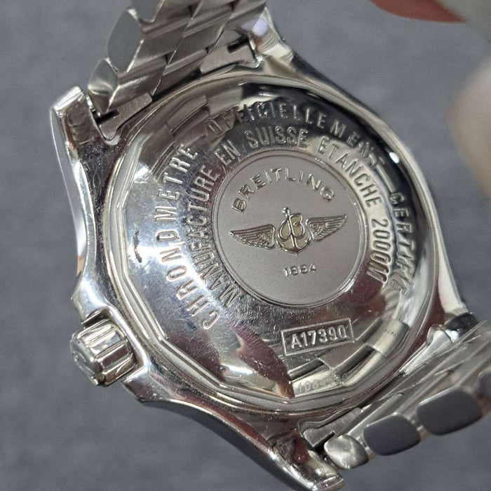 【WHOLESALES】
BREITLING 
A17390 
スーパーオーシャン 
箱　保　クロノメーター証　コマ