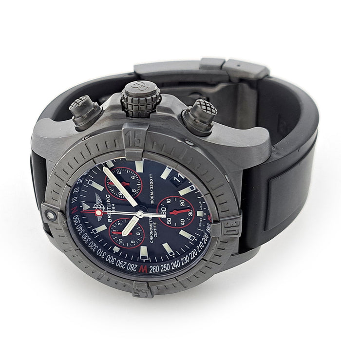 BREITLING  
Avenger Seawolf Cronografo Blacksteel  
Con scatola e garanzia