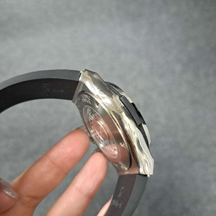 【WHOLESALES】
HUBLOT 
521.NX.1171.RX 
クラシックフュージョン クロノグラフ チタニウム 
eギャラコピー