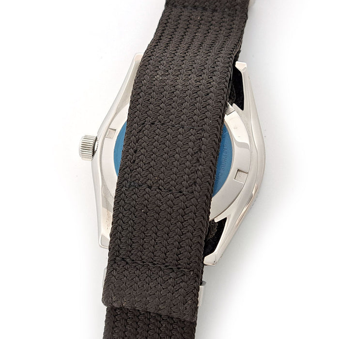 SEIKO  
Prospex Diver Scuba 200M  
With box